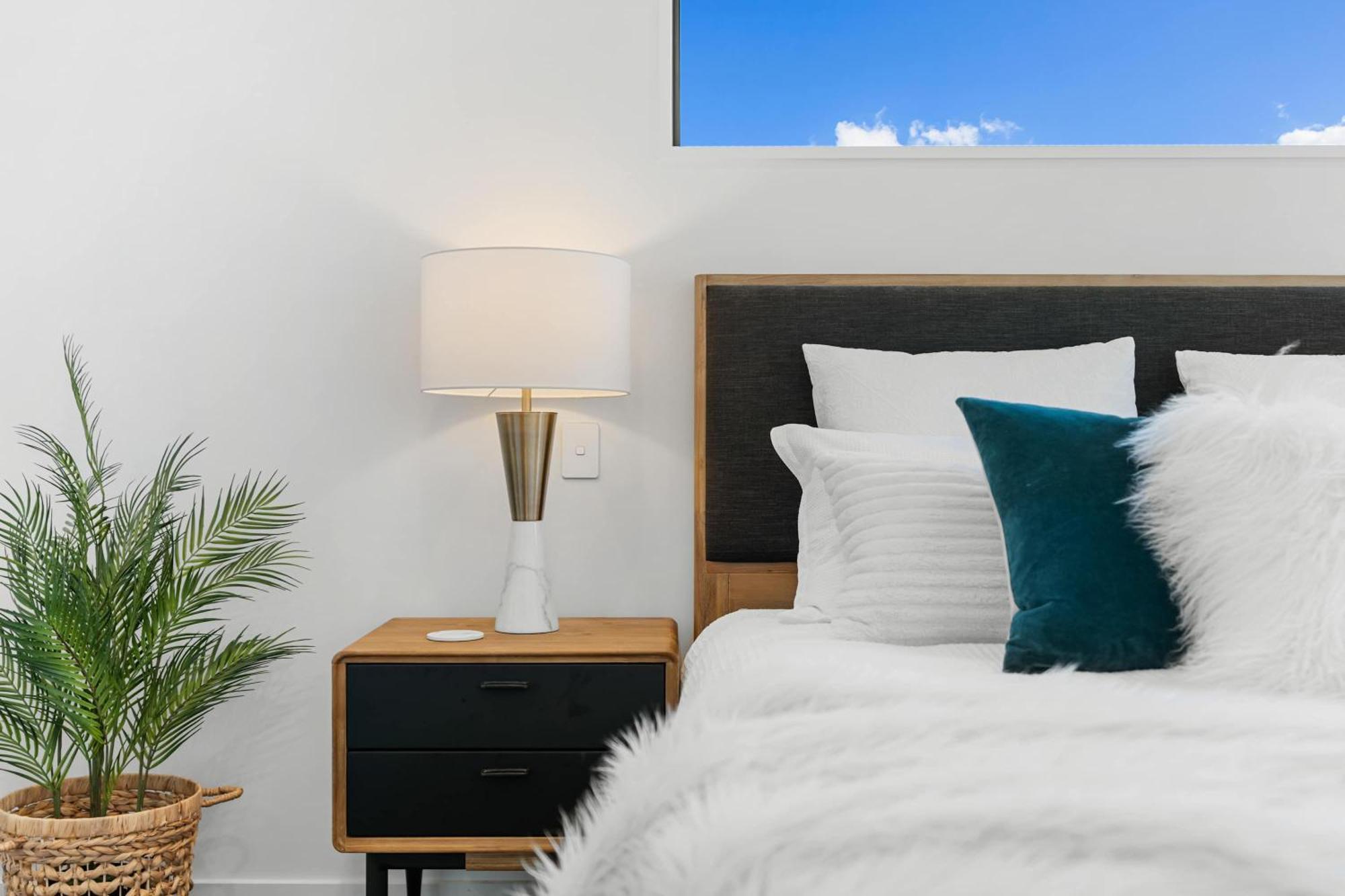 Holiday home 5-bed Luxury Living At It's Finest That Sleeps 10 *